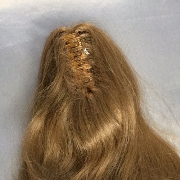 Clip on ponytail - Picture 2 of 2
